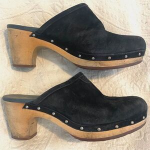Womens UGG 'Abbie' Black Suede Studded Mules Clogs Shoes Size 7 / EU 38